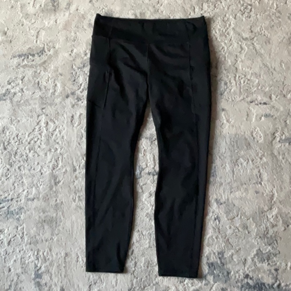 BLACK ATHLETA LEGGINGS